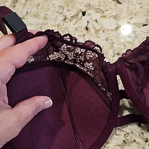 Venus 34D Bra! New with Tags - Picture 3 of 5